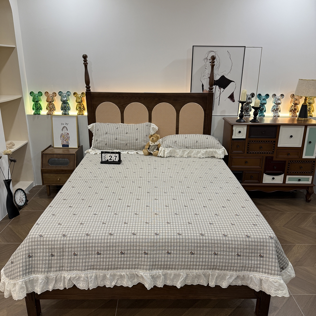 91家纺网 家纺一手货源 找家纺 （总）欣宜家纺 2026新款法式双面全棉填充棉花加厚花边床盖三件套