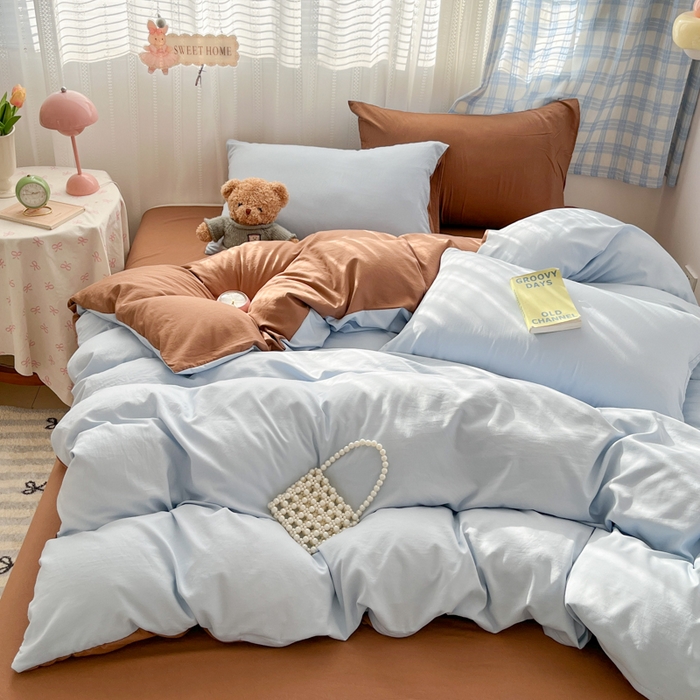 91家纺网 家纺一手货源 找家纺 雨帆家纺 2026新款素色双拼水洗棉混搭四件套 蓝+咖