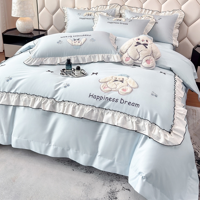 91家纺网 家纺一手货源 找家纺 （总）丞音家纺 2026新款卡通风少女心A类50s双股100支贡缎长绒棉四件套刺绣全棉被套绣花床笠高档礼盒装