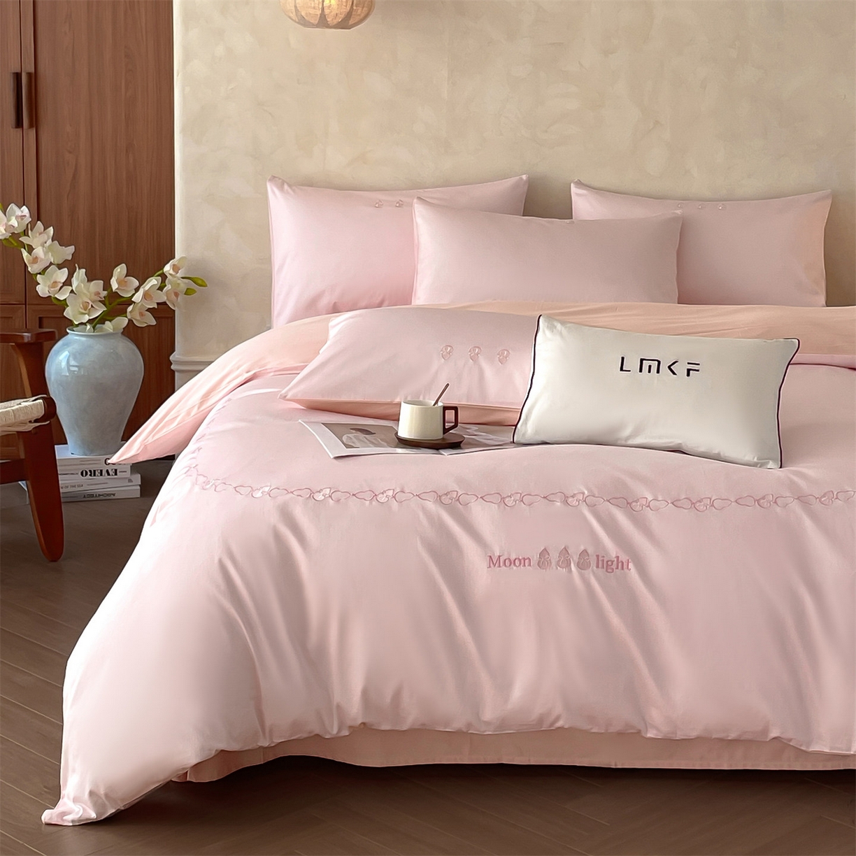 91家纺网 家纺一手货源 找家纺 （总）蓝米卡夫 2026春季新款-60S长绒棉贡缎刺绣系列四件套-福芦（礼盒）