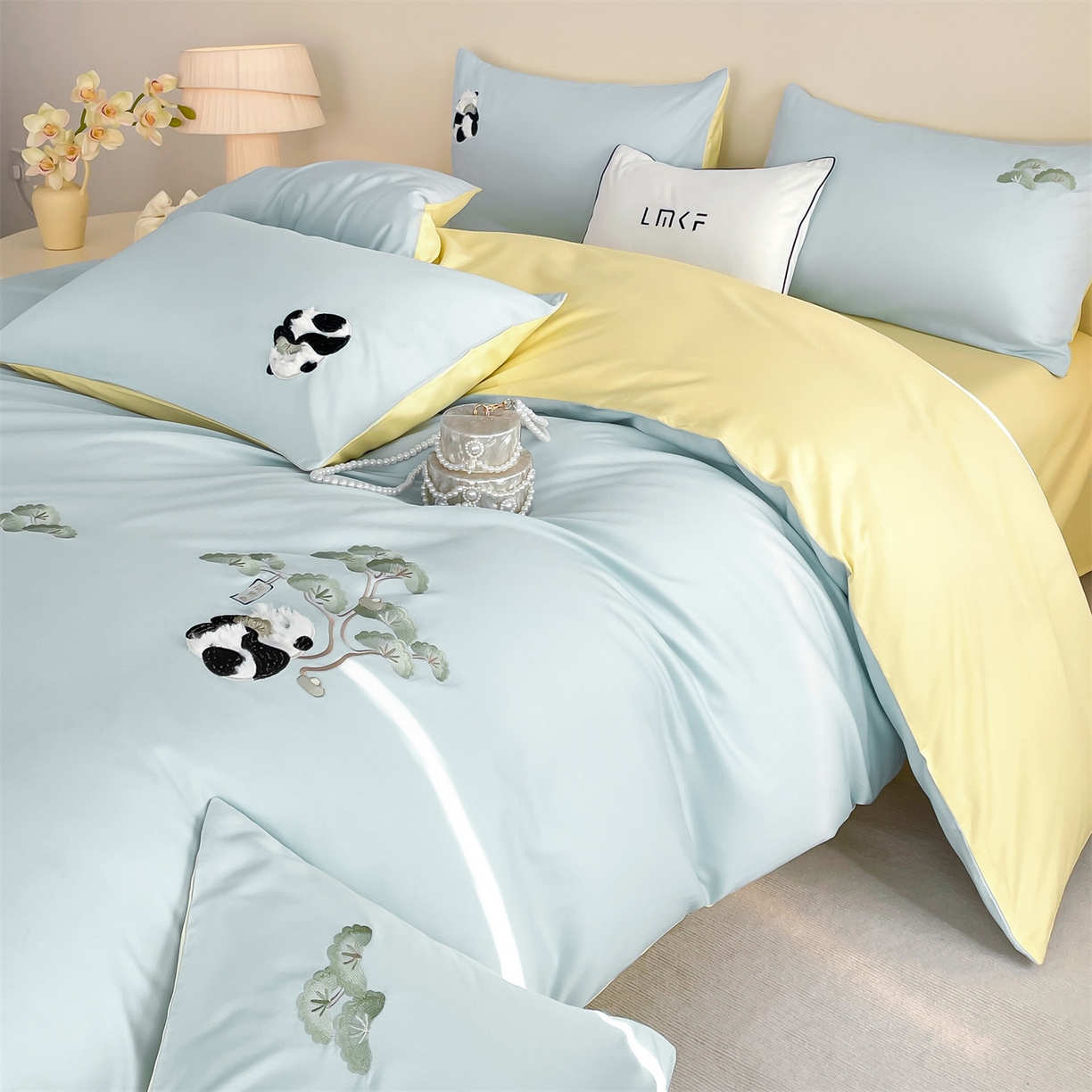 蓝米卡夫 2026春季新款-60S长绒棉贡缎刺绣系列四件套-放轻松（礼盒） 放轻松-天空蓝+初黄