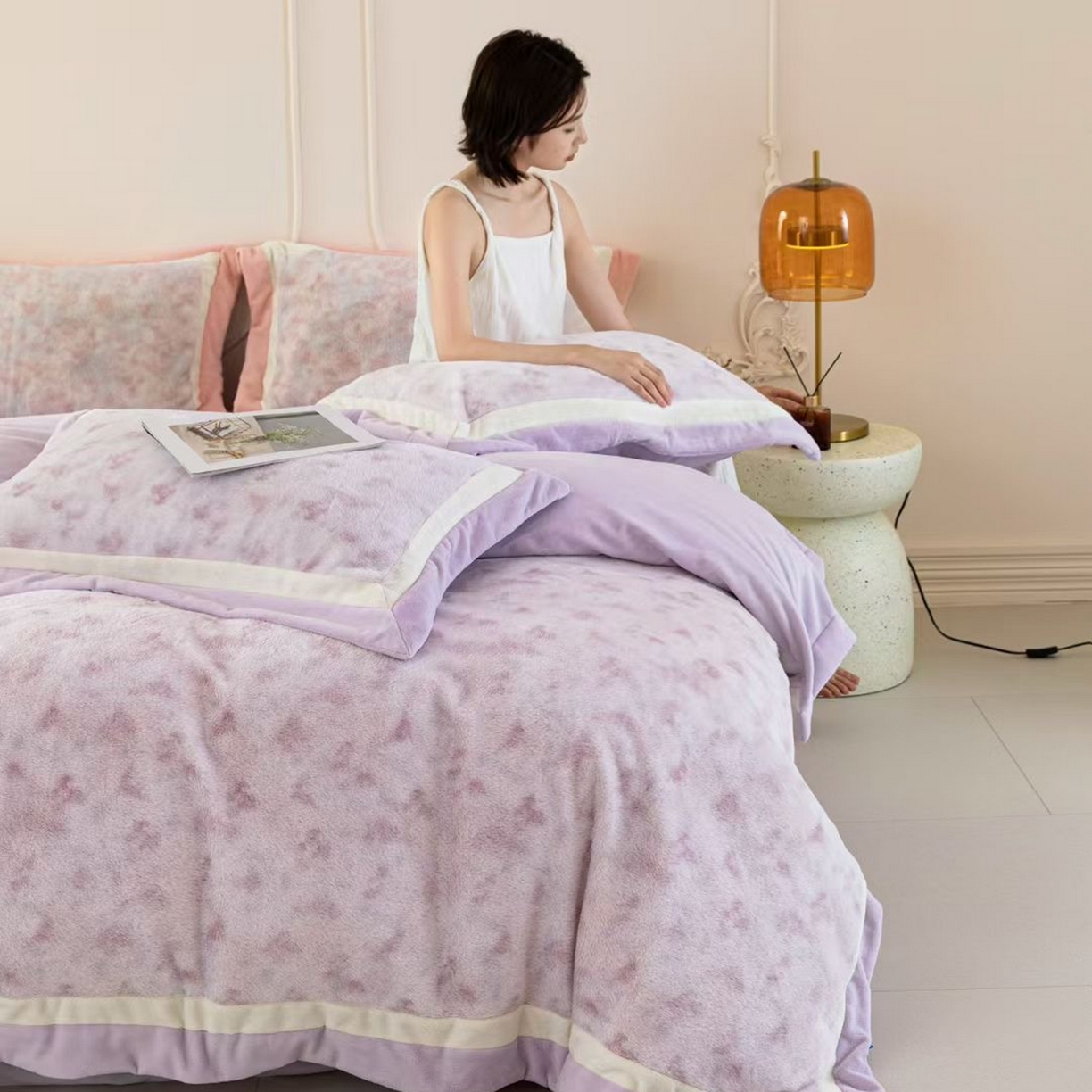 91家纺网 家纺一手货源 找家纺 玖琳家纺 2026新款高端高克重水貂绒四件套 浅浅 紫色