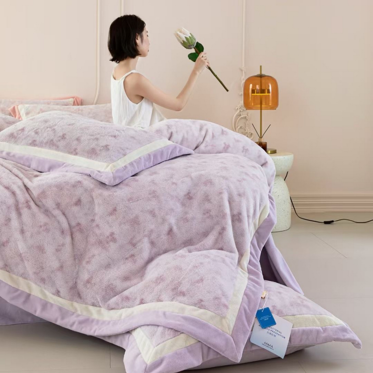 91家纺网 家纺一手货源 找家纺 玖琳家纺 2026新款高端高克重水貂绒四件套 浅浅 紫色