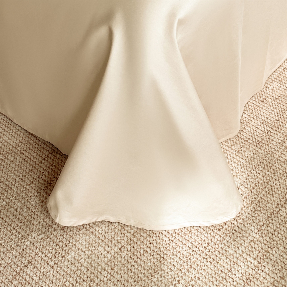 91家纺网 家纺一手货源 找家纺 （总）蓝米卡夫 2026春季新款-60S长绒棉数码印花贡缎双拼角系列四件套-巴音布鲁（礼盒）