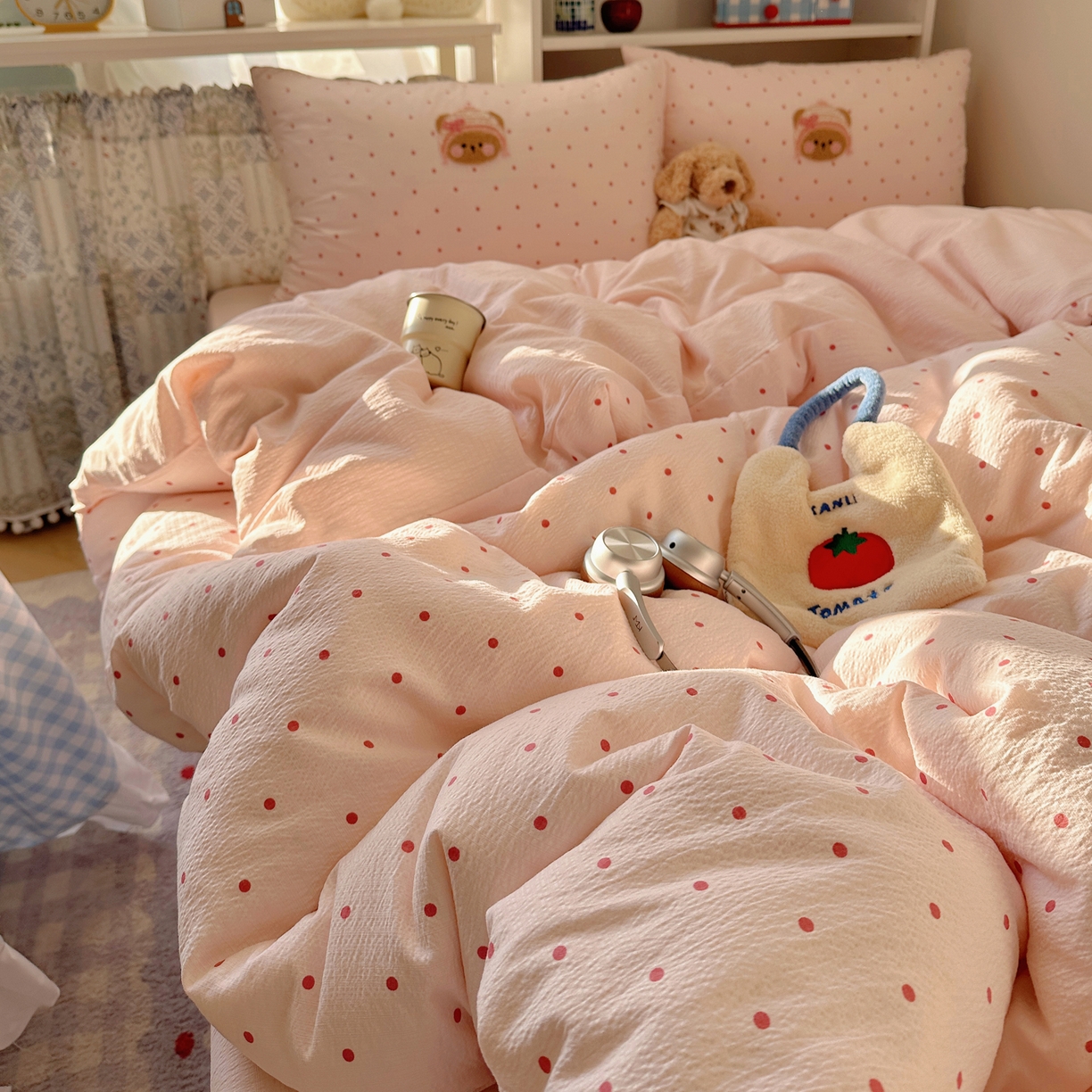 91家纺网 家纺一手货源 找家纺 美乐迪家纺 2026新款云感双层纱毛巾绣四件套 小熊糕