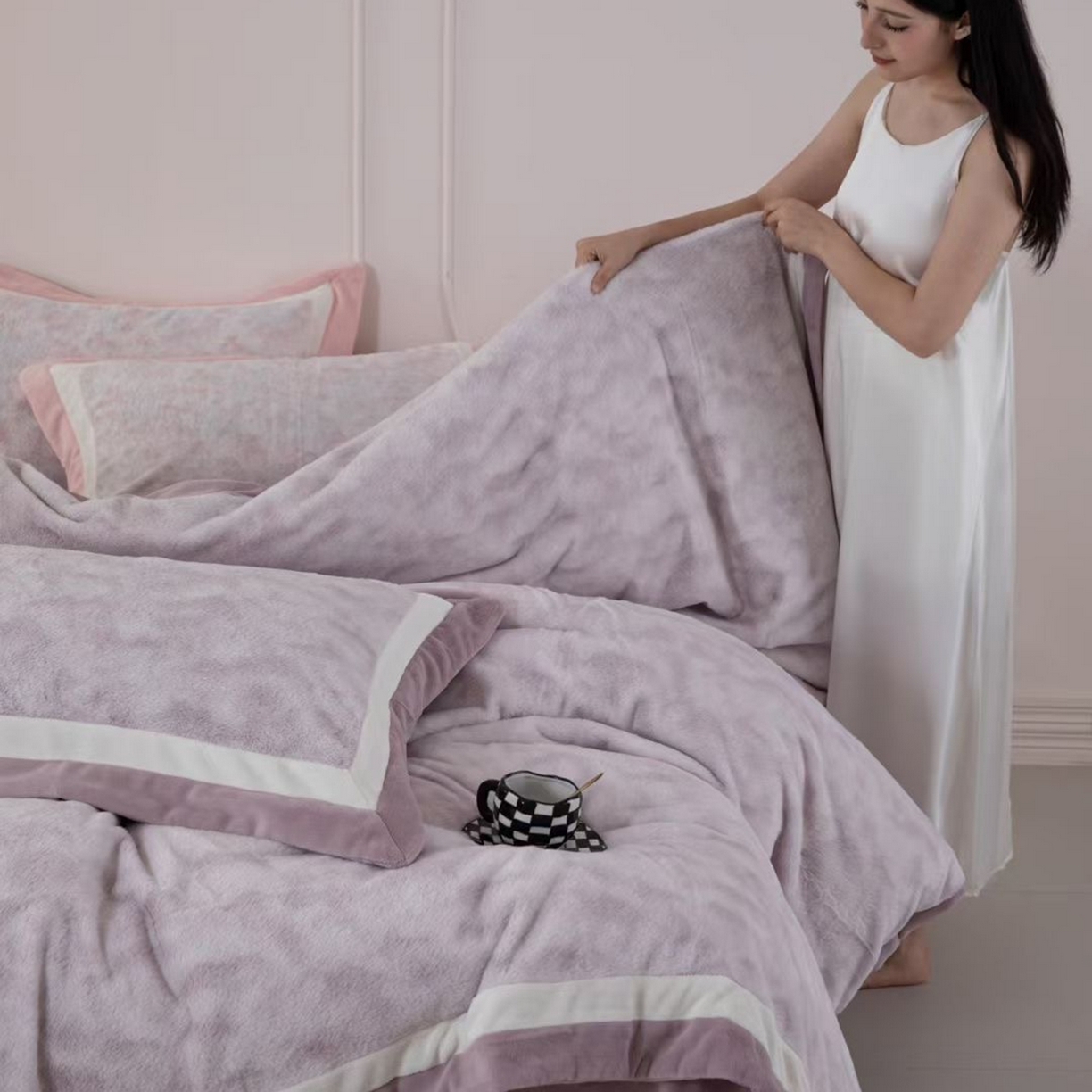 91家纺网 家纺一手货源 找家纺 玖琳家纺 2026新款高端高克重水貂绒四件套 远山 紫色