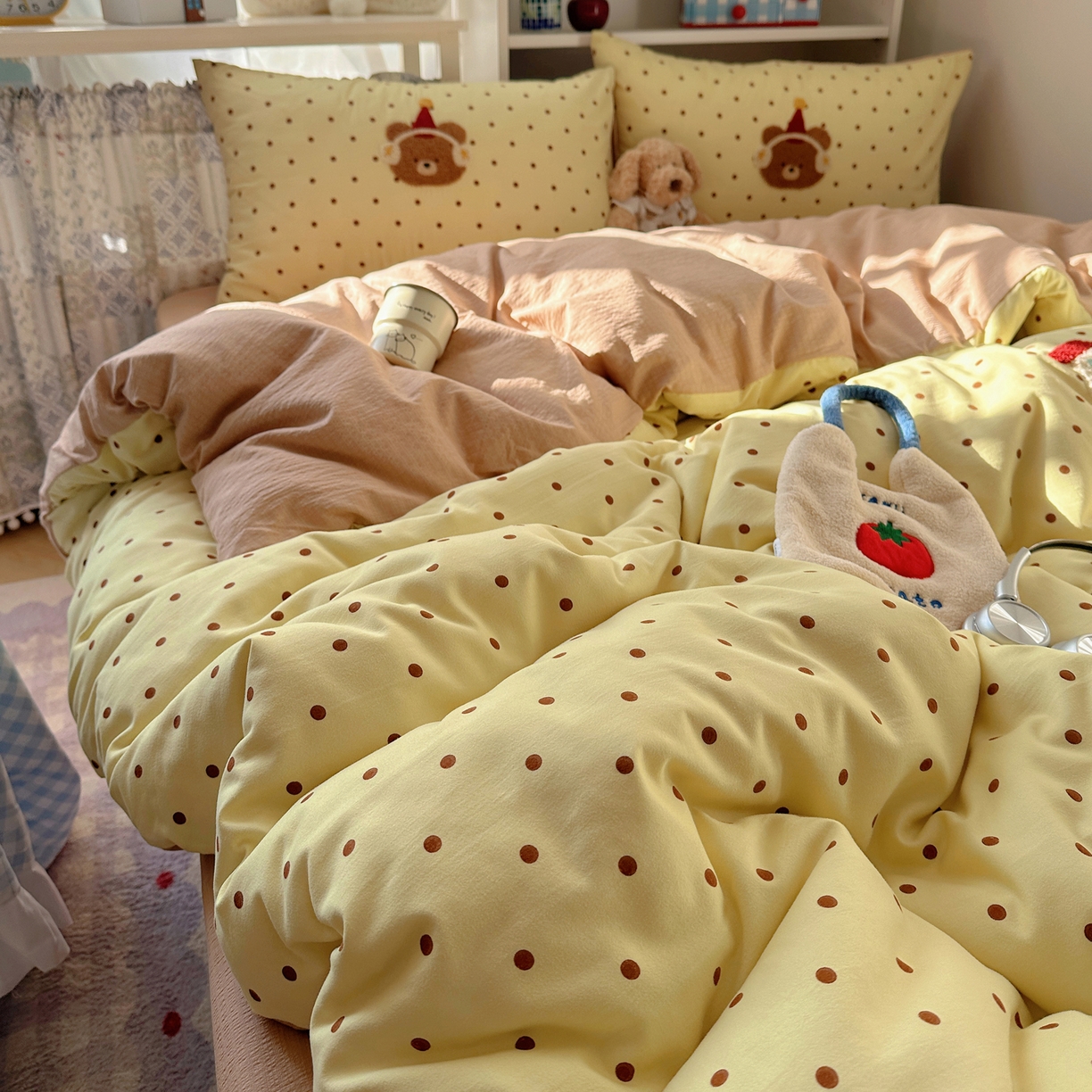 91家纺网 家纺一手货源 找家纺 美乐迪家纺 2026新款云感双层纱毛巾绣四件套 熊仔墩墩