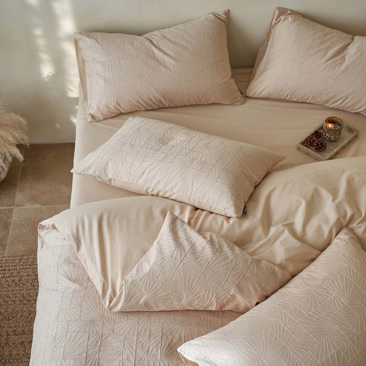 91家纺网 家纺一手货源 找家纺 小懒猪 2026新款亲肤舒适立体全棉纯棉提花四件套-二 伯格-米杏