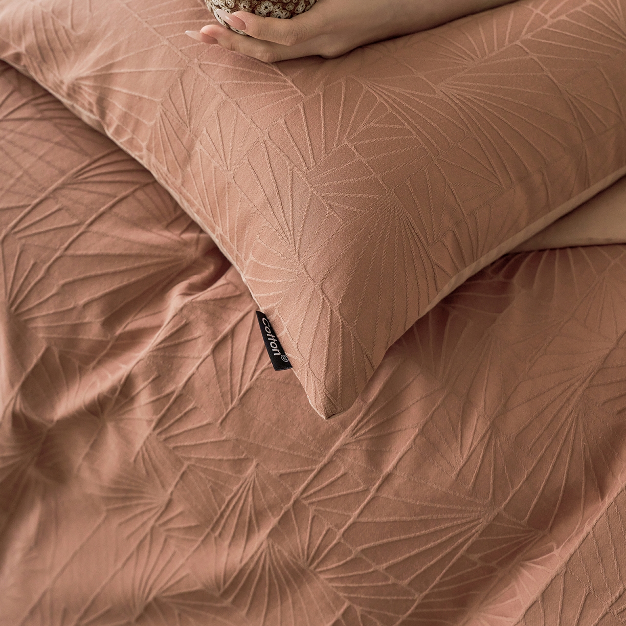 91家纺网 家纺一手货源 找家纺 小懒猪 2026新款亲肤舒适立体全棉纯棉提花四件套-二 伯格-深秋咖