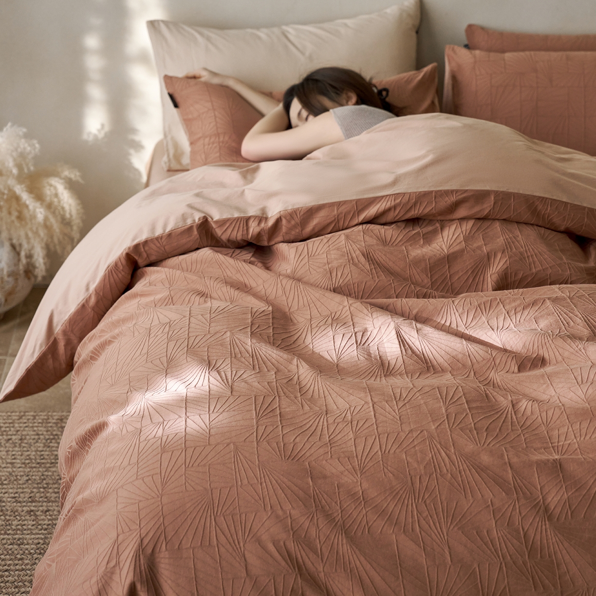 91家纺网 家纺一手货源 找家纺 小懒猪 2026新款亲肤舒适立体全棉纯棉提花四件套-二 伯格-深秋咖