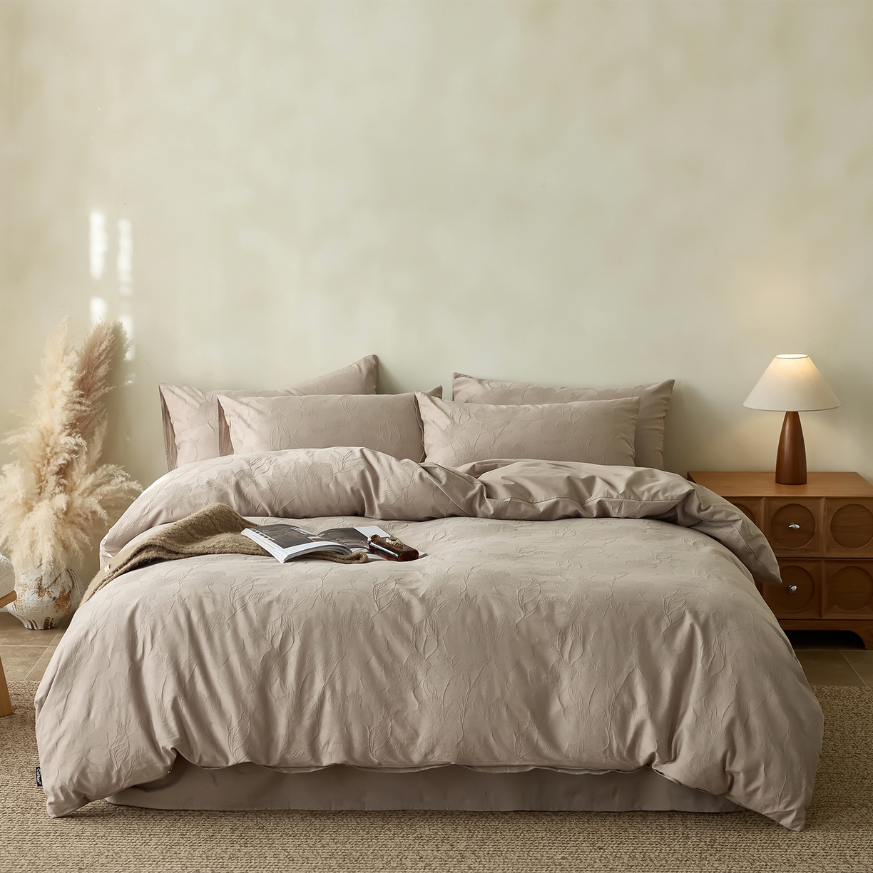 91家纺网 家纺一手货源 找家纺 小懒猪 2026新款亲肤舒适立体全棉纯棉提花四件套-二 花柔玉净-金属灰