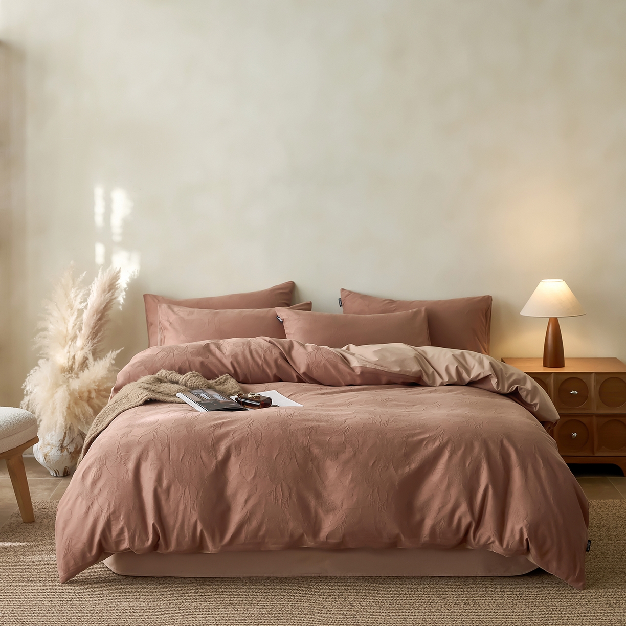 91家纺网 家纺一手货源 找家纺 小懒猪 2026新款亲肤舒适立体全棉纯棉提花四件套-二 花柔玉净-深秋咖