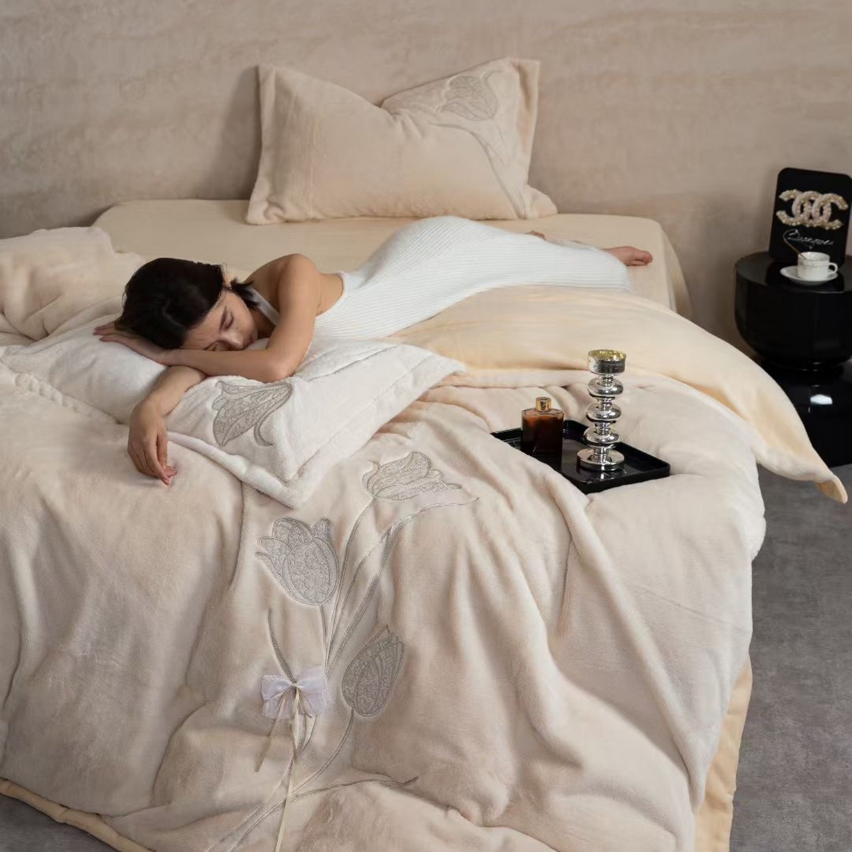 91家纺网 家纺一手货源 找家纺 2026新款高端高克重水貂绒四件套-漫枝系列 漫枝 咖色