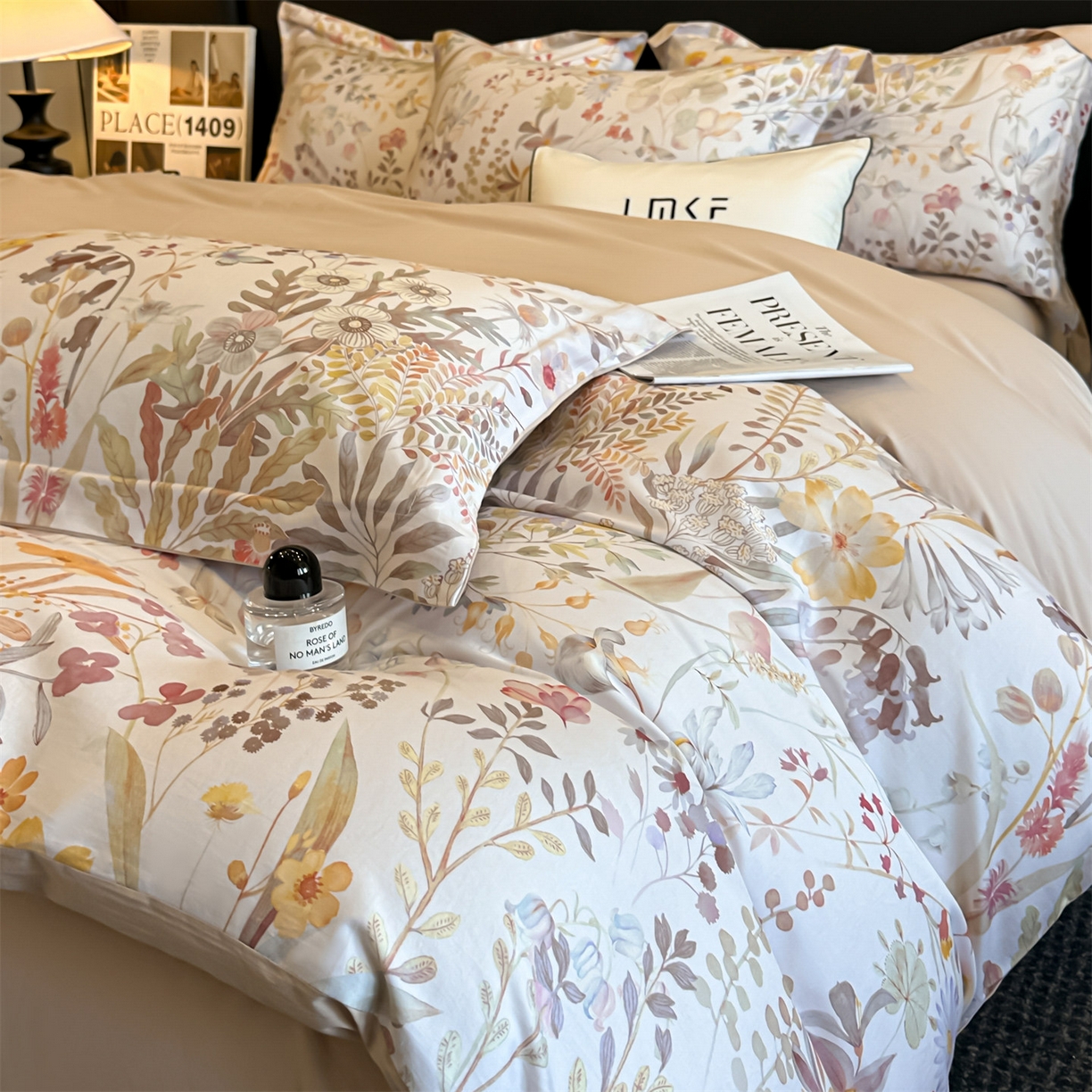 91家纺网 家纺一手货源 找家纺 （总）蓝米卡夫 2026春季新款-60S长绒棉数码印花贡缎系列四件套（礼盒）