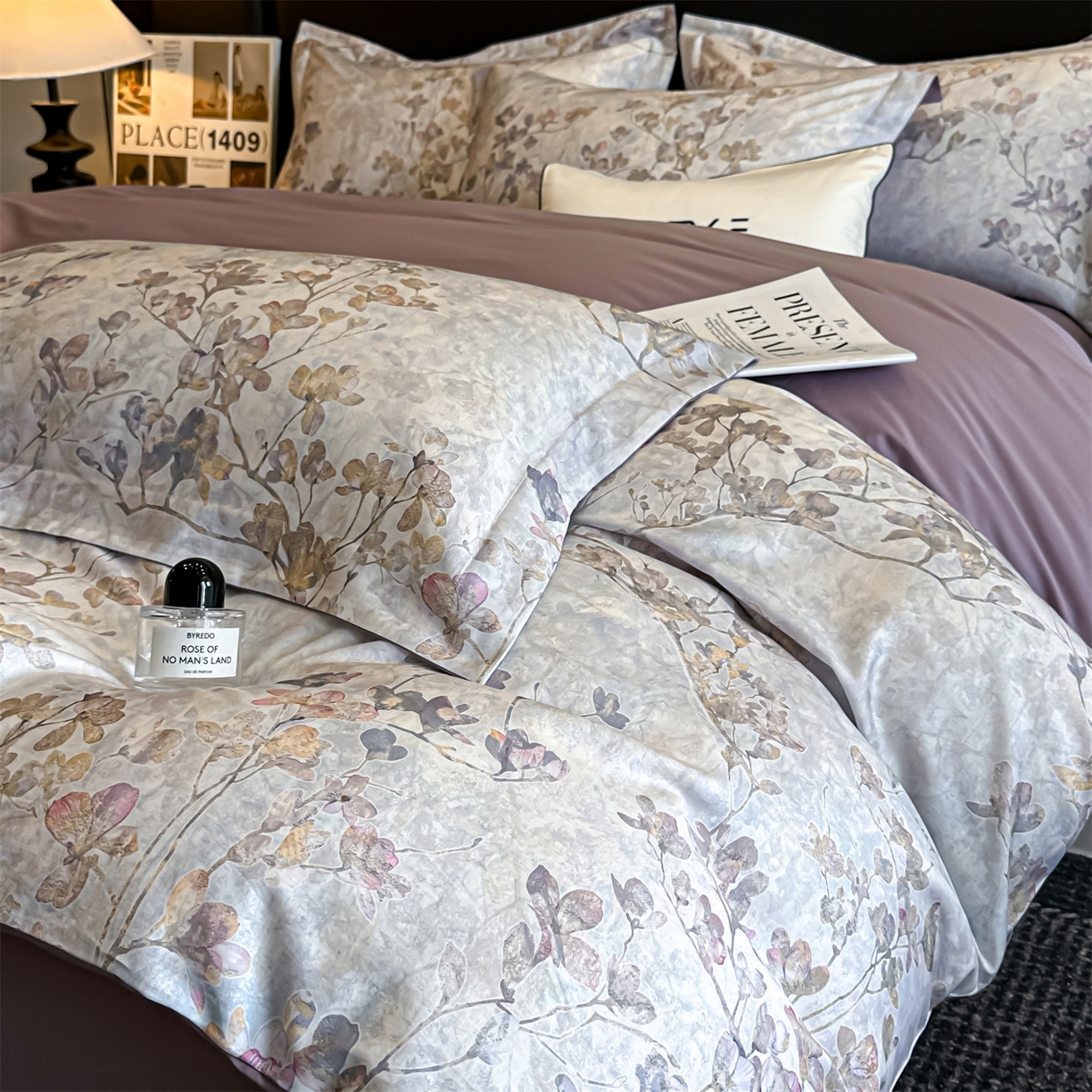 91家纺网 家纺一手货源 找家纺 （总）蓝米卡夫 2026春季新款-60S长绒棉数码印花贡缎系列四件套（礼盒）