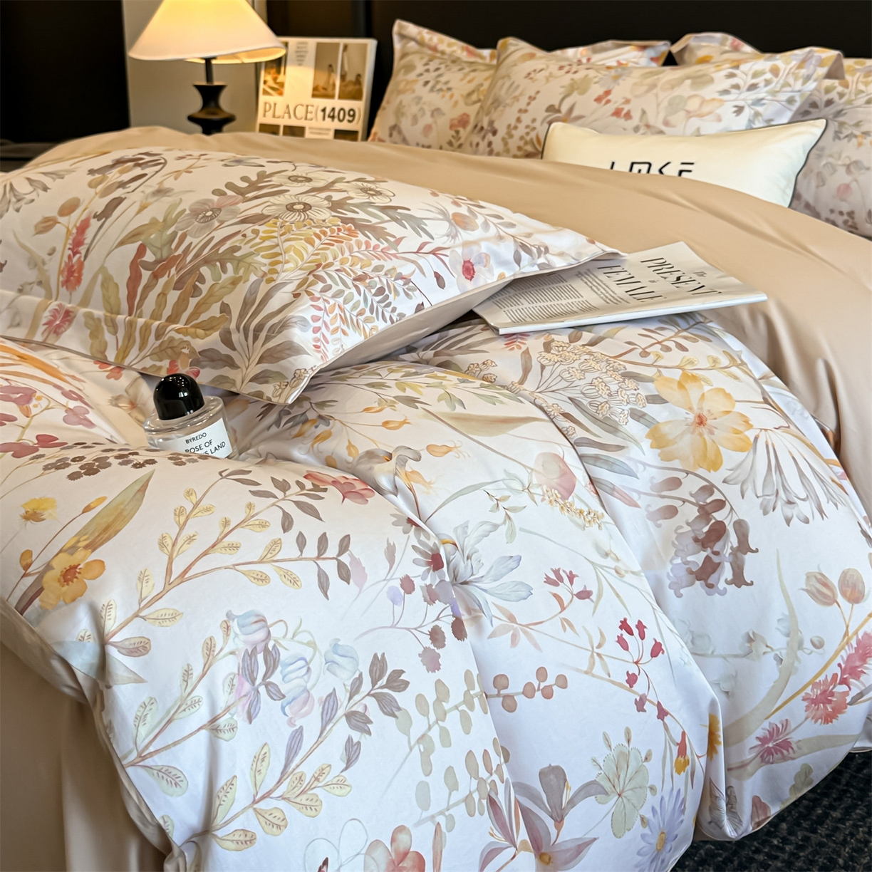 蓝米卡夫 2026春季新款-60S长绒棉数码印花贡缎系列四件套（礼盒） 阿勒泰秘境