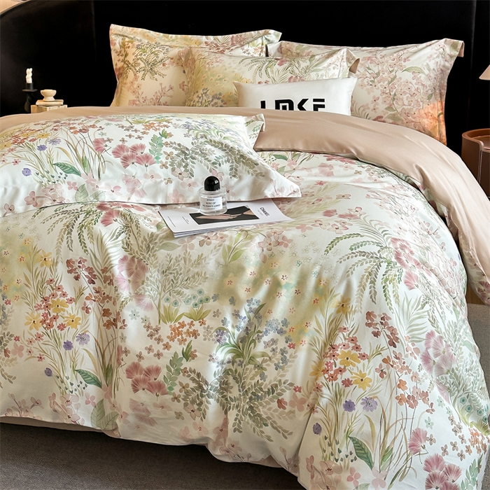 91家纺网 家纺一手货源 找家纺 蓝米卡夫 2026春季新款-60S长绒棉数码印花贡缎系列四件套（礼盒） 阿勒泰花季