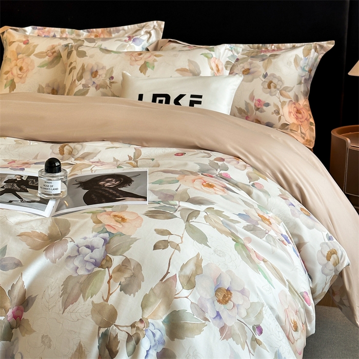 91家纺网 家纺一手货源 找家纺 蓝米卡夫 2026春季新款-60S长绒棉数码印花贡缎系列四件套（礼盒） 繁花春城