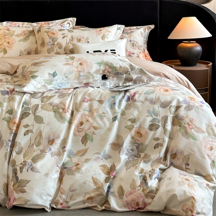 91家纺网 家纺一手货源 找家纺 蓝米卡夫 2026春季新款-60S长绒棉数码印花贡缎系列四件套（礼盒） 繁花春城