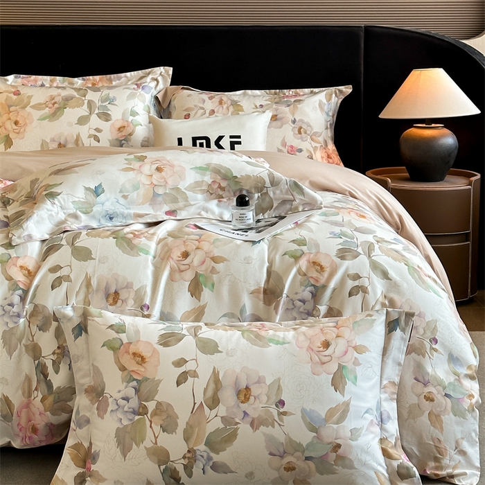 91家纺网 家纺一手货源 找家纺 蓝米卡夫 2026春季新款-60S长绒棉数码印花贡缎系列四件套（礼盒） 繁花春城