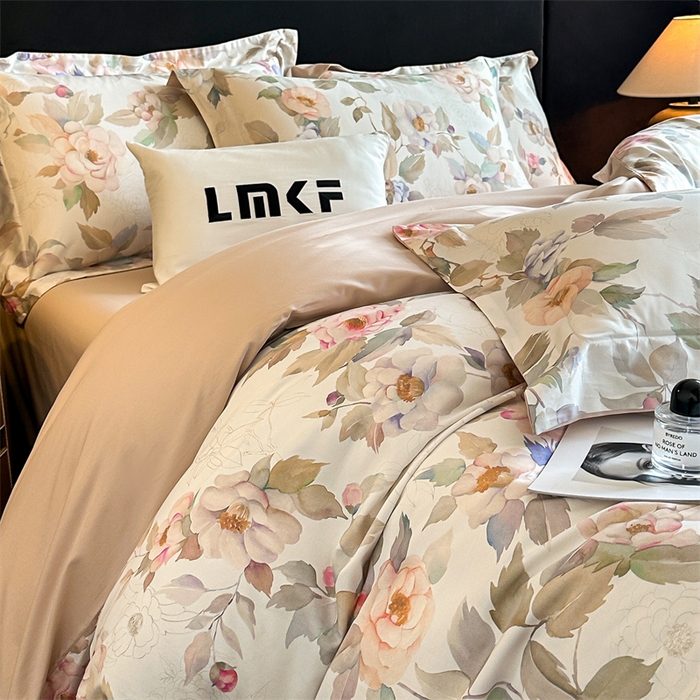 91家纺网 家纺一手货源 找家纺 蓝米卡夫 2026春季新款-60S长绒棉数码印花贡缎系列四件套（礼盒） 繁花春城