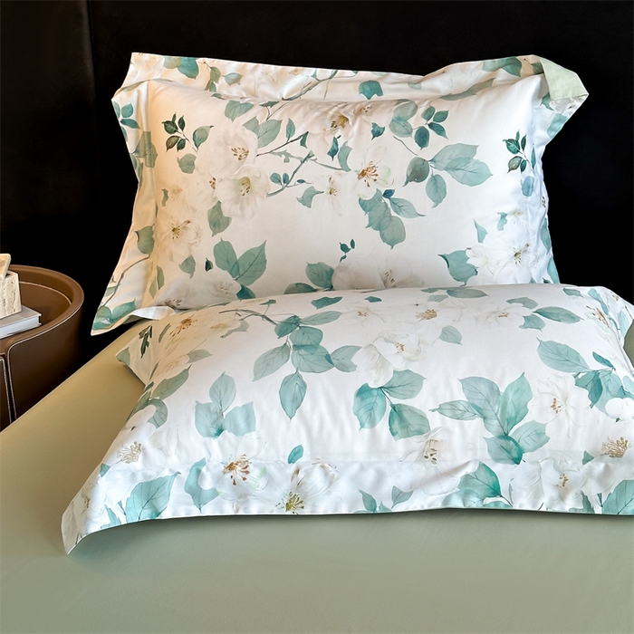 91家纺网 家纺一手货源 找家纺 蓝米卡夫 2026春季新款-60S长绒棉数码印花贡缎系列四件套（礼盒） 芳香情思-绿