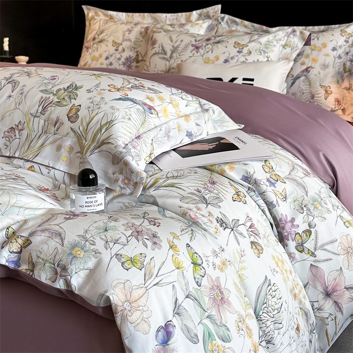 91家纺网 家纺一手货源 找家纺 蓝米卡夫 2026春季新款-60S长绒棉数码印花贡缎系列四件套（礼盒） 花枝嫣然