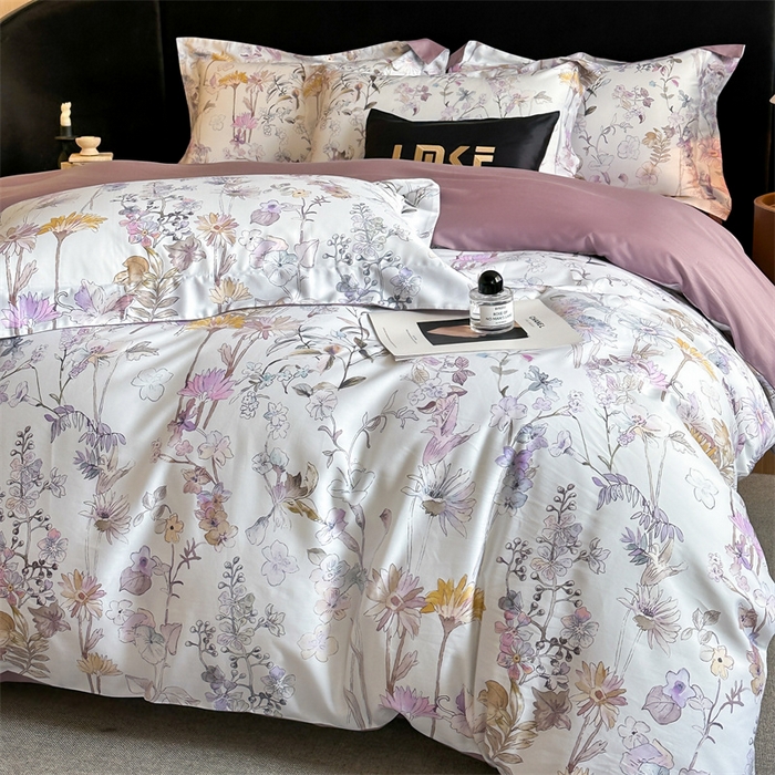 91家纺网 家纺一手货源 找家纺 蓝米卡夫 2026春季新款-60S长绒棉数码印花贡缎系列四件套（礼盒） 空谷幽兰-紫