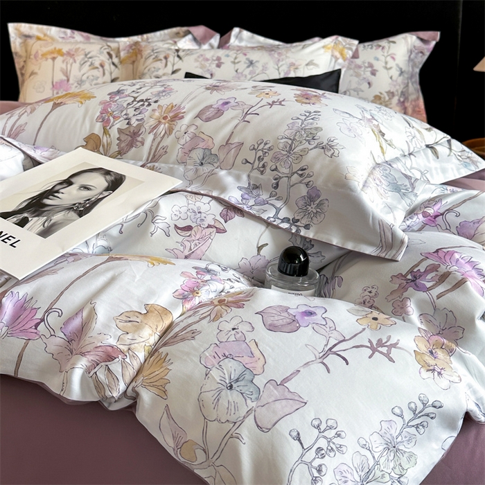 91家纺网 家纺一手货源 找家纺 蓝米卡夫 2026春季新款-60S长绒棉数码印花贡缎系列四件套（礼盒） 空谷幽兰-紫