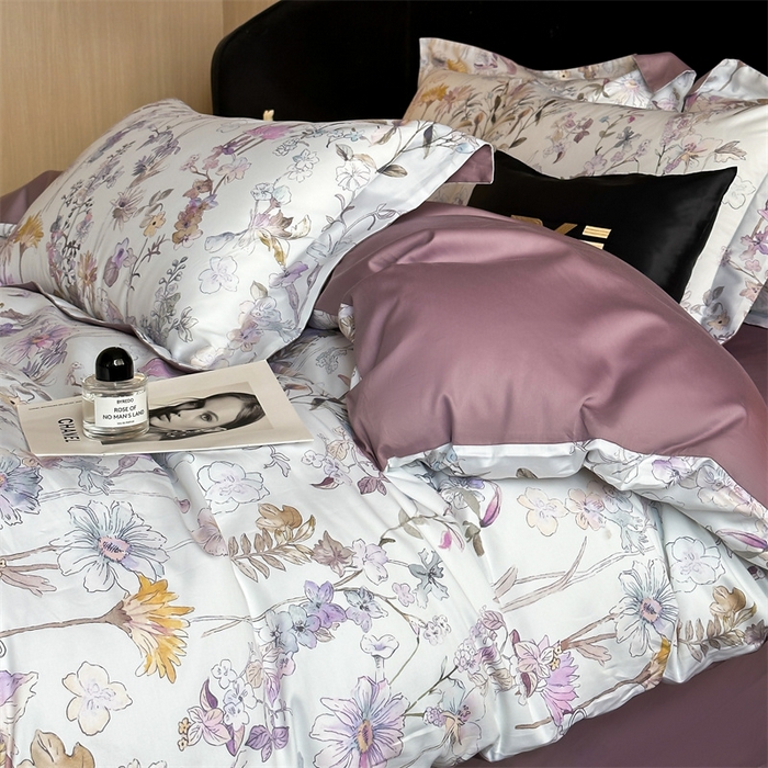 91家纺网 家纺一手货源 找家纺 蓝米卡夫 2026春季新款-60S长绒棉数码印花贡缎系列四件套（礼盒） 空谷幽兰-紫