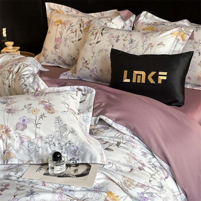 91家纺网 家纺一手货源 找家纺 蓝米卡夫 2026春季新款-60S长绒棉数码印花贡缎系列四件套（礼盒） 空谷幽兰-紫