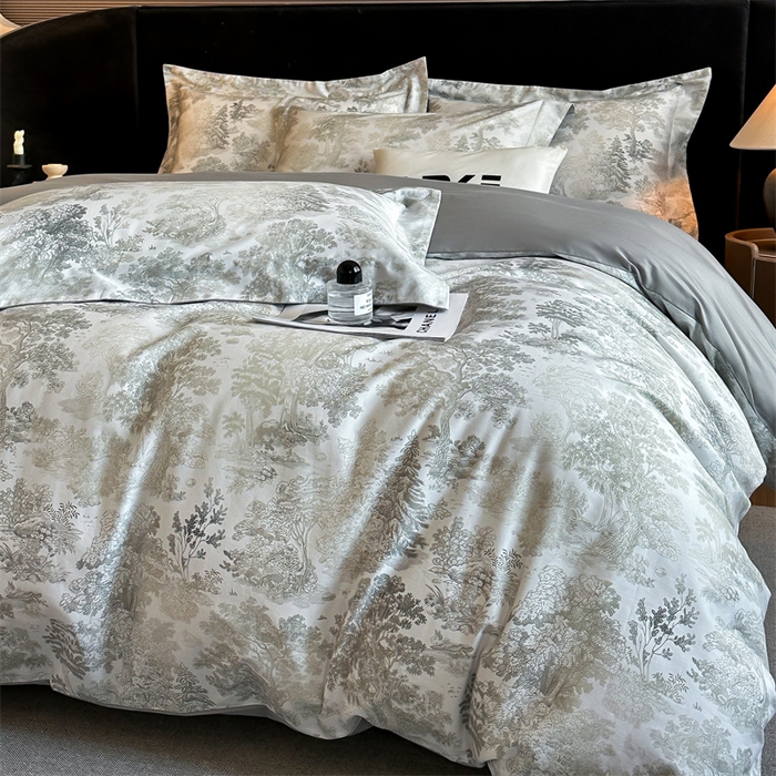 91家纺网 家纺一手货源 找家纺 蓝米卡夫 2026春季新款-60S长绒棉数码印花贡缎系列四件套（礼盒） 塞纳森遥