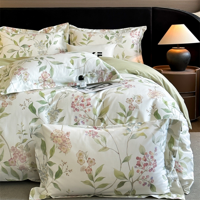 91家纺网 家纺一手货源 找家纺 蓝米卡夫 2026春季新款-60S长绒棉数码印花贡缎系列四件套（礼盒） 夏韵倾城