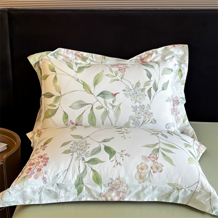 91家纺网 家纺一手货源 找家纺 蓝米卡夫 2026春季新款-60S长绒棉数码印花贡缎系列四件套（礼盒） 夏韵倾城