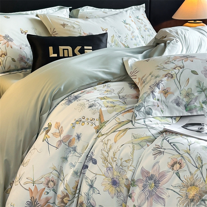 91家纺网 家纺一手货源 找家纺 蓝米卡夫 2026春季新款-60S长绒棉数码印花贡缎系列四件套（礼盒） 伊犁花甸