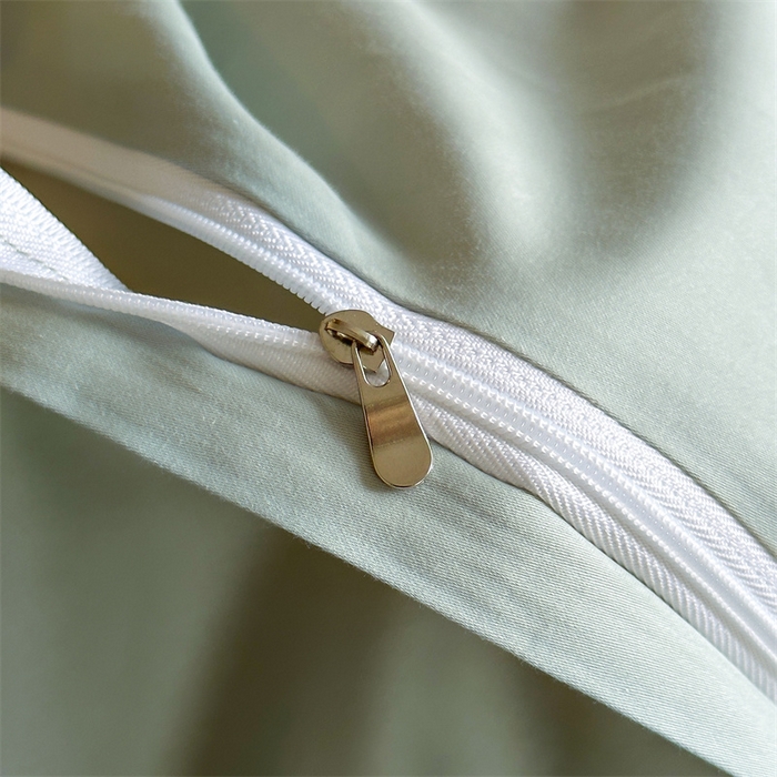 91家纺网 家纺一手货源 找家纺 蓝米卡夫 2026春季新款-60S长绒棉数码印花贡缎系列四件套（礼盒） 伊犁花甸