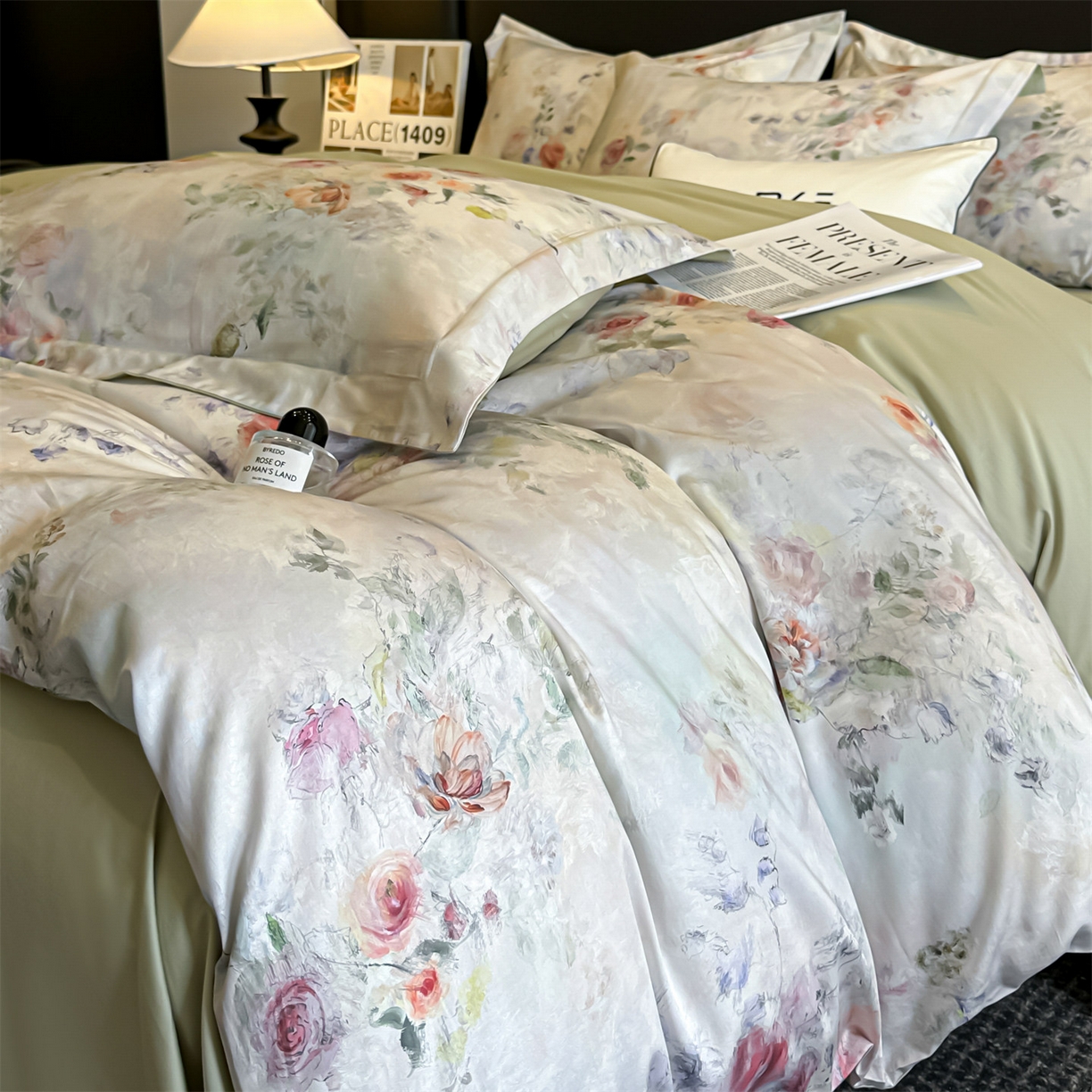 蓝米卡夫 2026春季新款-60S长绒棉数码印花贡缎系列四件套（礼盒） 伊犁浪漫