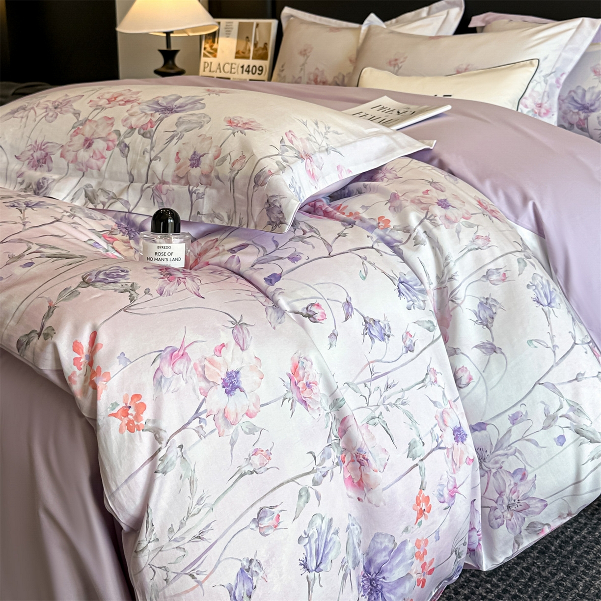 蓝米卡夫 2026春季新款-60S长绒棉数码印花贡缎系列四件套（礼盒） 紫郁昭苏