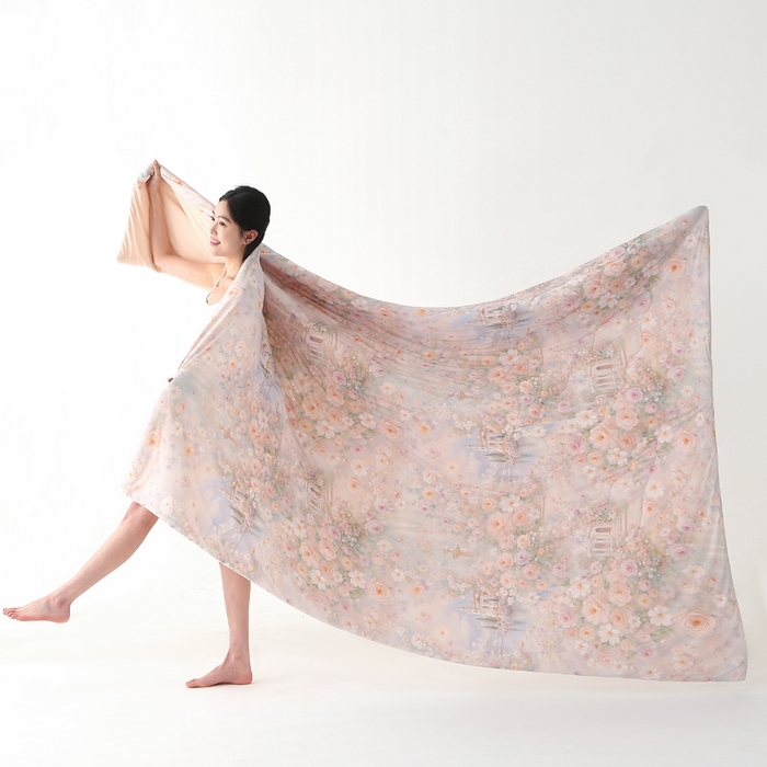 91家纺网 家纺一手货源 找家纺 亚龙工厂店 2026新款大版数码云母冰丝夏凉被被子被芯 梦漾心碎