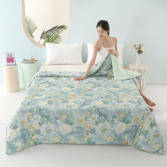 91家纺网 家纺一手货源 找家纺 亚龙工厂店 2026新款大版数码云母冰丝夏凉被被子被芯 宛尔流年绿