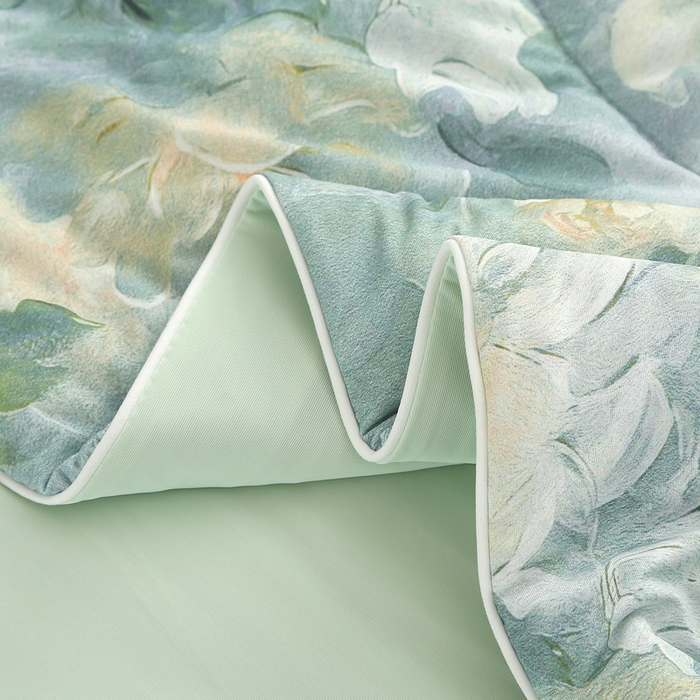 91家纺网 家纺一手货源 找家纺 亚龙工厂店 2026新款大版数码云母冰丝夏凉被被子被芯 宛尔流年绿