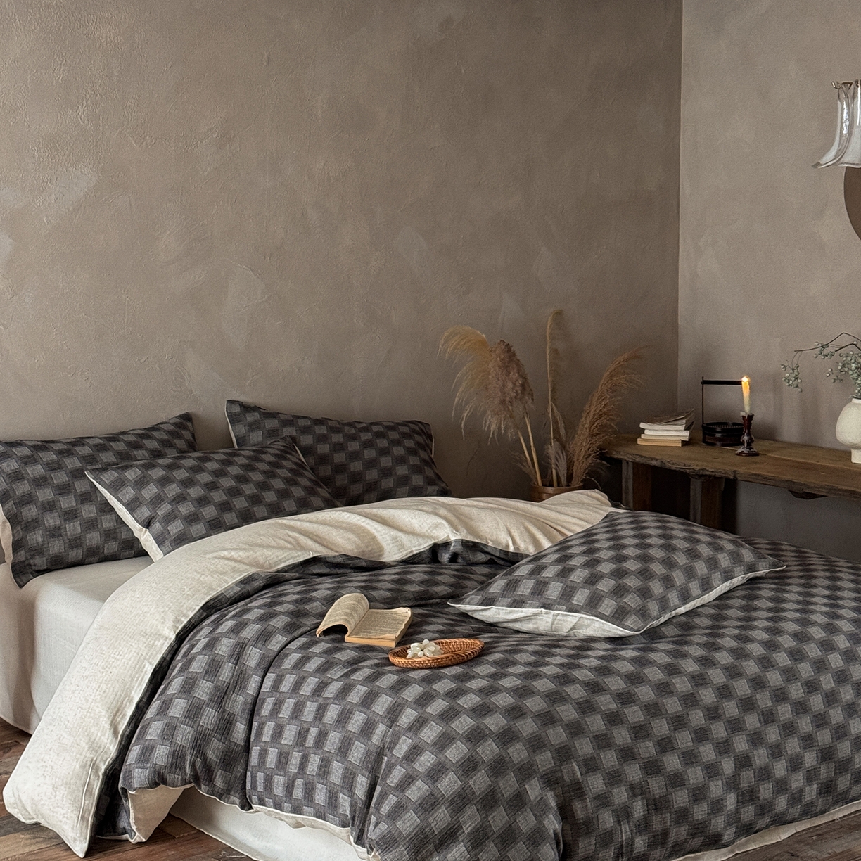 91家纺网 家纺一手货源 找家纺 （总）爱丽丝 2026新款色织提花棉麻系带款四件套-经典格