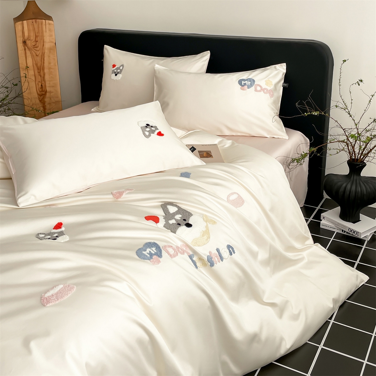 91家纺网 家纺一手货源 找家纺 蓝米卡夫 2026春季新款-100S长绒棉毛巾绣系列四件套-雪纳瑞（礼盒） 雪纳瑞-芝士粉芋