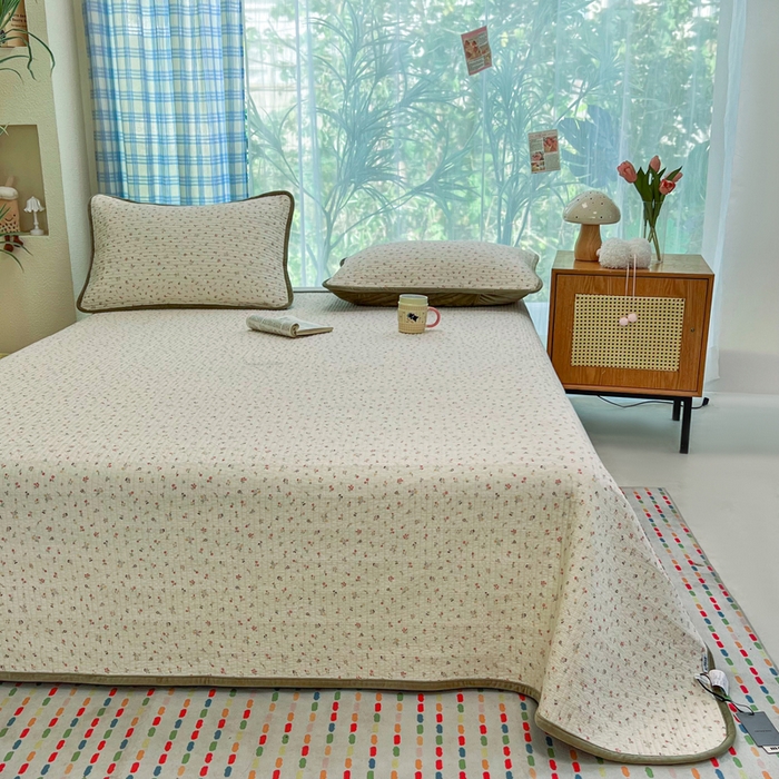 91家纺网 家纺一手货源 找家纺 欣宜家纺 2026新款全棉纱布加宝宝绒填充棉花床盖三件套 白芷-粉