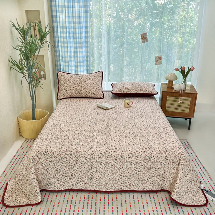 91家纺网 家纺一手货源 找家纺 欣宜家纺 2026新款全棉纱布加宝宝绒填充棉花床盖三件套 粉卡-玲米