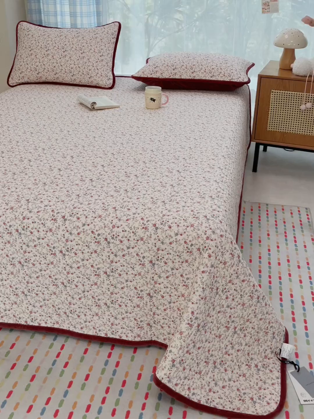 91家纺网 家纺一手货源 找家纺 欣宜家纺 2026新款全棉纱布加宝宝绒填充棉花床盖三件套 粉卡-玲米
