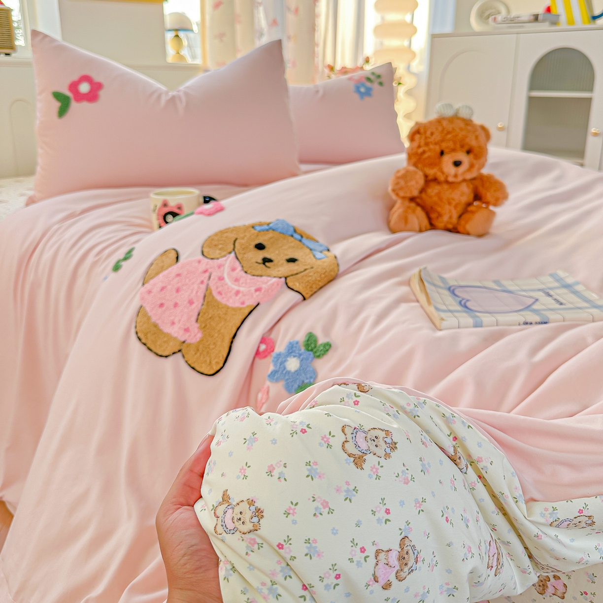 91家纺网 家纺一手货源 找家纺 （总）佳鸿家纺 2026新款彷棉云朵棉毛巾绣四件套学生宿舍三件套萌宠系列（提供买家秀）