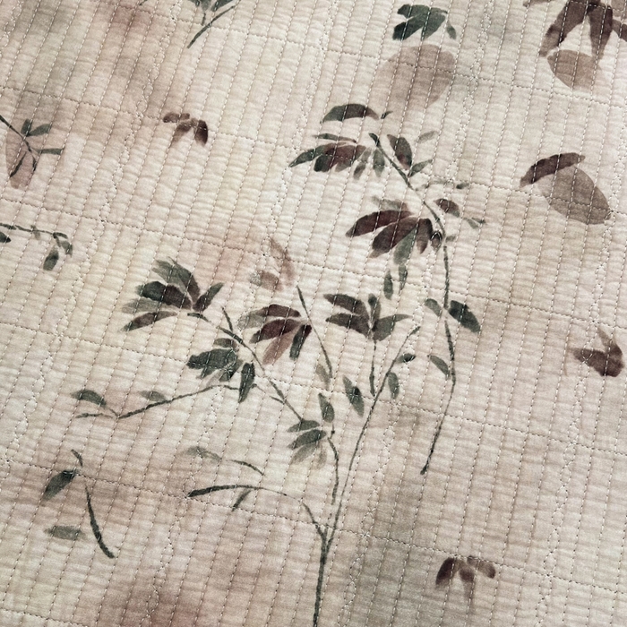 91家纺网 家纺一手货源 找家纺 欣宜家纺 2026新款全棉纱布加宝宝绒填充棉花床盖三件套 青时-粉