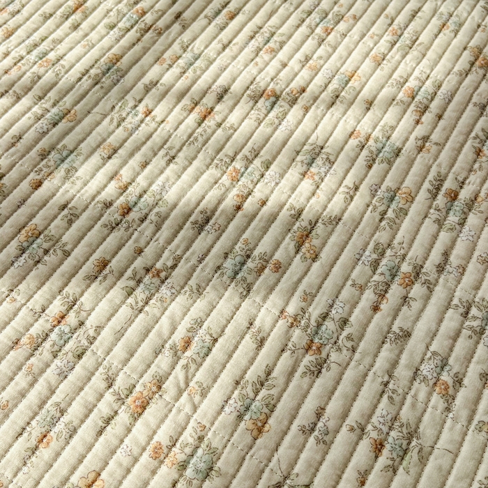 91家纺网 家纺一手货源 找家纺 欣宜家纺 2026新款全棉纱布加宝宝绒填充棉花床盖三件套 秀雅