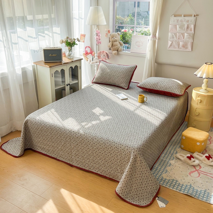 91家纺网 家纺一手货源 找家纺 欣宜家纺 2026新款全棉纱布加宝宝绒填充棉花床盖三件套 悠野-咖